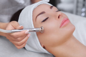 woman getting  Microdermabrasion